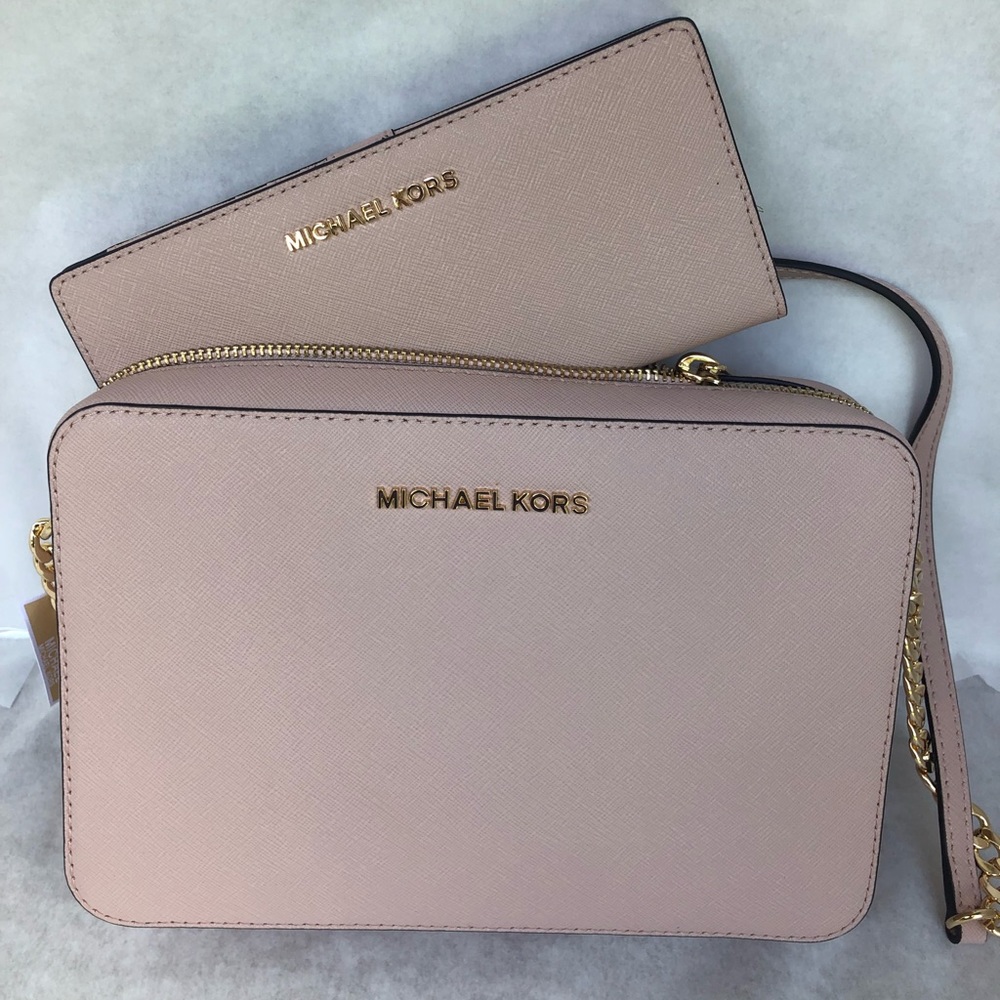 Michael Kors wallet and purse.